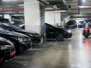 Jokowi Teken PP 1/2023, Semua Pimpinan DPRD Dapat Mobil Perorangan Dinas!