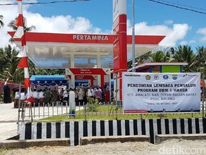 Warga Seram Bagian Barat Senang Harga BBM Sama Seperti di Jawa
