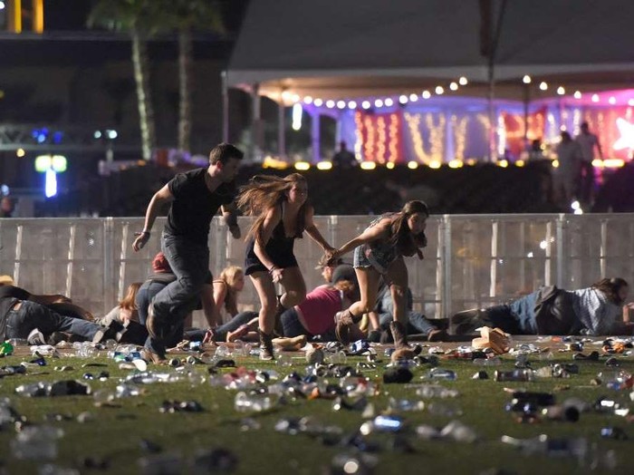 Ini Penyanyi Country yang Tengah Beraksi saat Penembakan Brutal Las Vegas