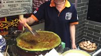 Jual Pancake Goreng di Kaki Lima, Penjual Ini Raih Keuntungan Rp 200 Juta Per Bulan!