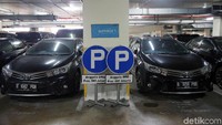 Sejumlah anggaran yang dianggap terlalu tinggi mulai dari usulan kenaikan biaya ke luar negeri, hingga tunjangan rapat dan tunjangan transportasi.
