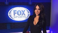 Jimena Sanchez merupakan presenter hot asal Meksiko. Pencarian di Google images akan menjelaskan deskripsi itu (Foto: dok. Instagram)