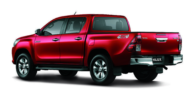Toyota Segarkan Hilux, Mesin Diganti