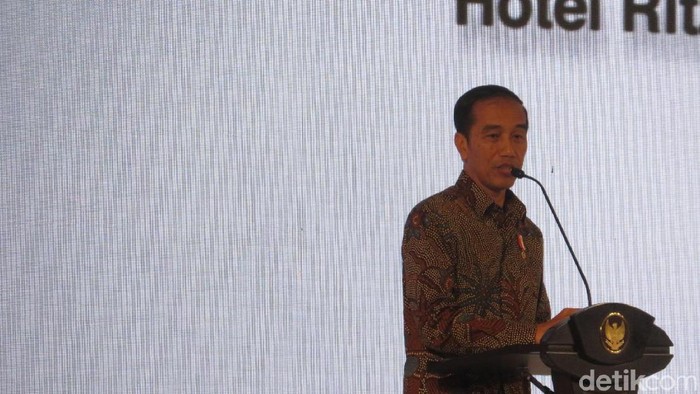 Pengamat Sebut Daya Beli Memang Lesu, Tak Usah Dibawa ke Isu Politik