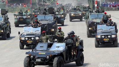 Geladi Bersih HUT TNI