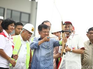 Jajal Memanah di Venue GBK, JK: Buat Persiapan Lawan Jokowi
