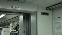 Proses pembuatan kereta bandara ini, INKA menggandeng industri kereta asal Jerman, Bombardier. INKA dan Bombardier bekerja bersama merancang dan memproduksi kereta di Madiun, Jawa Timur. (KAI).