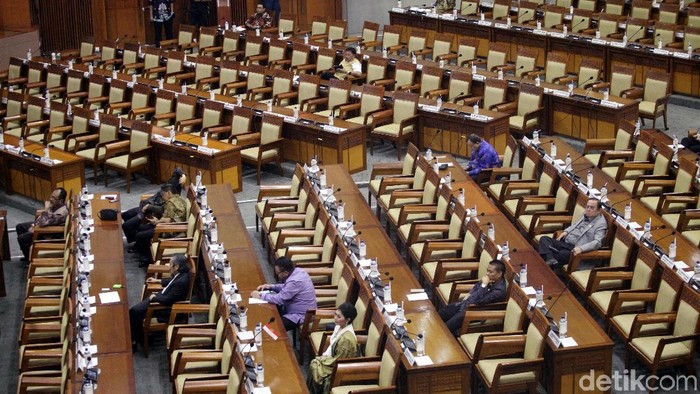 Kawal Perppu Ormas di DPR, PDIP akan Lobi Fraksi Lain