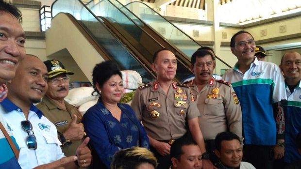 Irjen Iriawan Cek Kesiapan Evakuasi Warga Gunung Agung