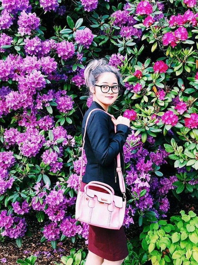 Penampilan Gisela kini pun berubah. Selalu tampil manis dengan rambut hitam, Gisela mulai mengubah tampilan warna rambutnya.Foto: Instagram