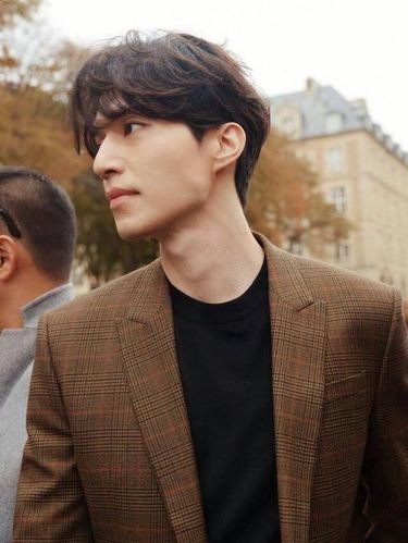 Confirmed! Lee Dong Wook dan Suzy Resmi Pacaran