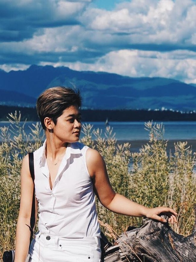 Dikenal dengan rambut panjang, pada 2017 ini Gisela kembali mengeksplorasi penampilannya. Ia pun mengubah gaya rambutnya dan memangkasnya menjadi sangat pendek. Foto: Instagram