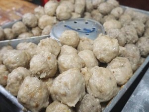 Jadi Juragan Pentol Modalnya Cuma Rp 3 Juta, Omzetnya Bisa Kipas-kipas Duit!