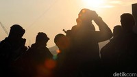 Puncak peringatan hari ulang tahun (HUT) ke-72 TNI akan dilaksanakan di Dermaga Pantai Indah Kiat, Cilegon, Banten.