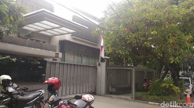  Rumah Setya Novanto di Jl Wijaya XIII Nomor 19, Kebayoran Baru, Jakarta Selatan.