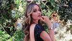 Bibir Seksi! Pesona Cinta Laura
