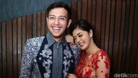 Rifky dan Biby saat ditemui di acara pertunangannya di Lippo Mall Puri, Jakarta Barat pada akhir pekan lalu. Pool/Ismail/detikFoto.