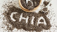 Bagi penggemar biji-bijian, chia dan flax seed masih bisa masuk diet harian. Tapi hati-hati, jika net karbo dari flax masih tergolong rendah (1,6 gram net karbo/porsi 100 gram), chia masih lebih tinggi di angka 6,5 gram net karbo per 100 gramnya. (Foto: Thinkstock)