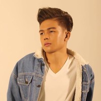 Bagaimana menurut Anda? Setuju dengan tanggapan sang netizen atau ikut berbahagia dengan wajah baru Xander yang lebih tampan? (Foto: Facebook)