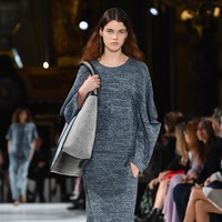 A model walks the runway during the Stella McCartney show as part of the Paris Fashion Week Womenswear Spring/Summer 2018 on October 2, 2017 in Paris, France.  (Photo by Pascal Le Segretain/Getty Images)