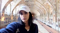 Atau foto selfienya di Residenz Museum. (Dok. Instagram/tyasmirasih)