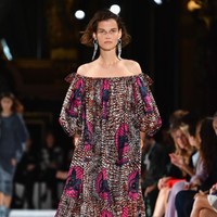 A model walks the runway during the Stella McCartney show as part of the Paris Fashion Week Womenswear Spring/Summer 2018 on October 2, 2017 in Paris, France.  (Photo by Pascal Le Segretain/Getty Images)