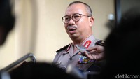 Menurut Setyo, tidak ada isu menonjol yang dibahas dalam pertemuan tersebut. Sedangkan pihak Pansus Angket tidak memberikan keterangan seusai pertemuan.