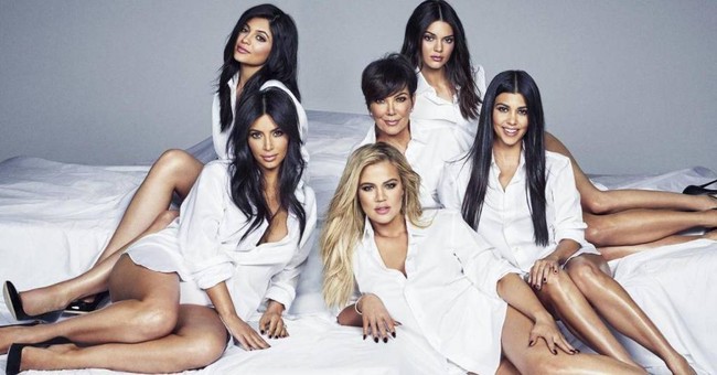 5 Kebiasaan Makan Sehat Keluarga Kardashian Ini Bisa Jadi Inspirasi