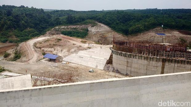 Proyek Pembangunan Waduk Karian.