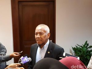Dolar Tembus Rp 14.900, Ini Permintaan DPR ke Pemerintah