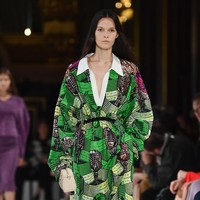 A model walks the runway during the Stella McCartney show as part of the Paris Fashion Week Womenswear Spring/Summer 2018 on October 2, 2017 in Paris, France.  (Photo by Pascal Le Segretain/Getty Images)