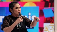 Vina Panduwinata saat ditemui di Studio Trans TV, Kapten Tendean, Jakarta Selatan pada Selasa (3/10).