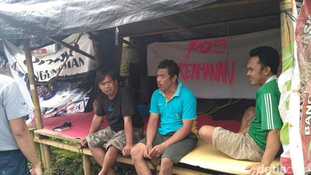 Warga Dusun Putung, Duda Timur, Karangasem, Bali,