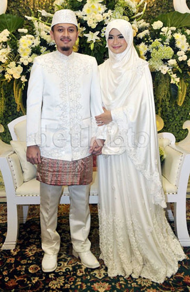 Gaun pengantin syari Yulia Rachman juga bisa menjadi inspirasi. (Dok. Detikfoto)