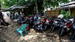 Foto: Dikuasai Ormas, Taman Depan PGC Jadi Parkir Liar