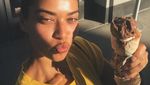 Serunya Gaya Hidup Sehat Shanina Shaik Model Victorias Secret