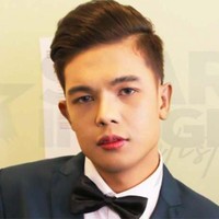 Tampang baru pemuda 20 tahun itu ditampilkan secara perdana di reality show bernama Rated K yang memang khusus menyuguhkan transformasi dramatis orang-orang. (Foto: ist.)