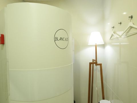 Mencoba Perawatan Tanning Tapi Untuk Mencerahkan, Bagaimana Bisa?