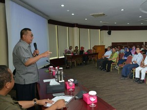 Antisipasi Abrasi, Gerakan Tanam Mangrove Digaungkan di Karawang