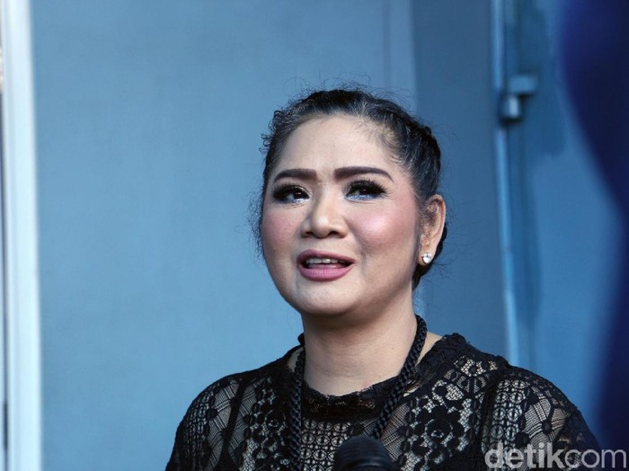 Vina Panduwinata usai tampil di Brownies.