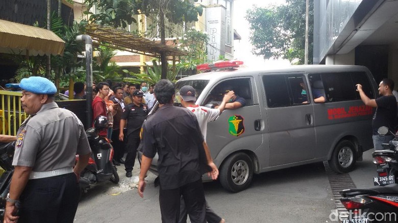 Polisi Selidiki Motif di Balik Mahasiswa Bunuh Diri di Yogyakarta Polisi Selidiki Motif di Balik Mahasiswa Bunuh Diri di Yogyakarta