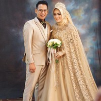 Inspirasi gaun pengantin syari kali ini coba karya dari rancangan Rya Baraba. (Dok. Instagram @rya_baraba)