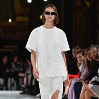 A model walks the runway during the Stella McCartney show as part of the Paris Fashion Week Womenswear Spring/Summer 2018 on October 2, 2017 in Paris, France.  (Photo by Pascal Le Segretain/Getty Images)