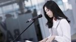 Mendengar Curhatan Isyana Sarasvati