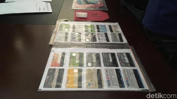 Usai 18 Kali Beraksi, Komplotan Ganjal ATM di Jakbar Ditangkap