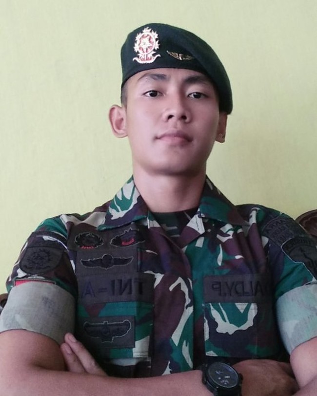 Rio Aldy Prasetya termasuk tentara ganteng yang diidolakan wanita. Rio merupakan angota Kostrad, TNI AD. Foto: Dok. Instagram