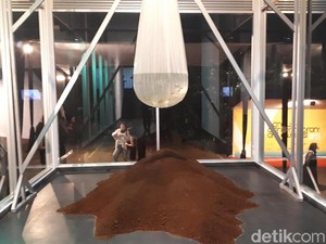 0 Drajat Deni Ramdani Jadi Juara Bandung Contemporary Art Awards 2017