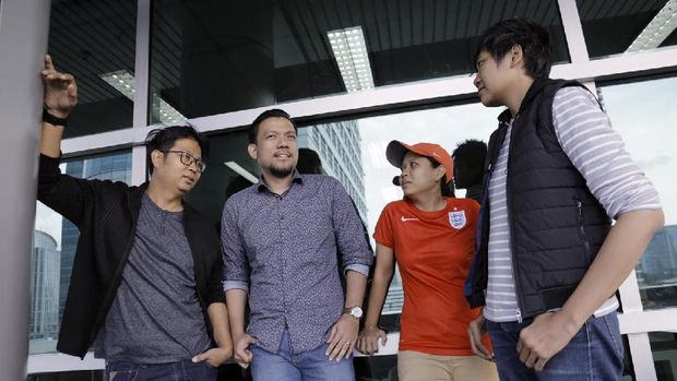 Menuju 25 Tahun, Base Jam Rencanakan Perayaan 