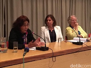 Susi Beberkan Alasan Penenggelaman Kapal Asing di Forum Kelautan Eropa