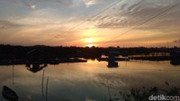 Kamu yang berkunjung ke Lhokseumawe jangan lewatkan untuk mampir ke Waduk Pusong saat sore hari (Datuk Haris/detikTravel)